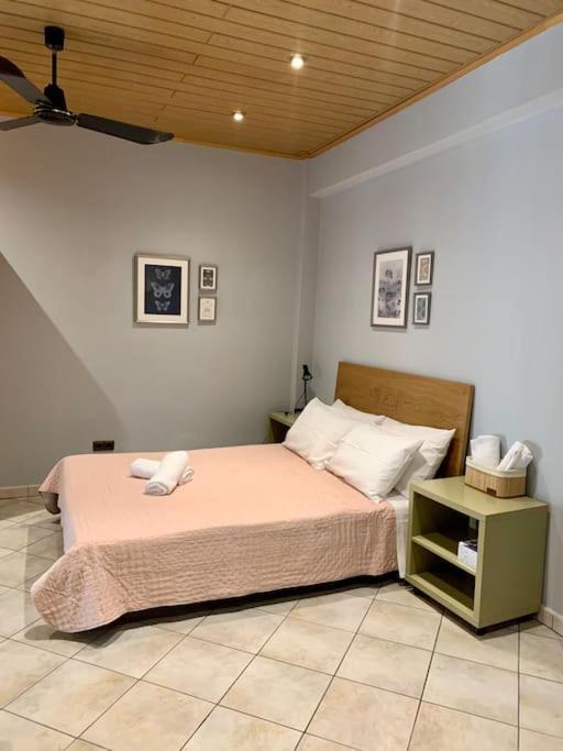 Beautiful Apartment Athens Keramikos Esterno foto